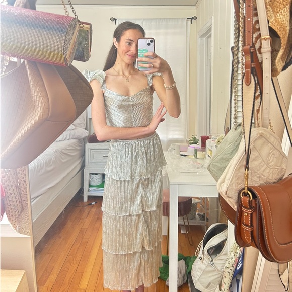 SAYLOR Gianna Set in Platinum ⭐️🤍 - Picture 5 of 6